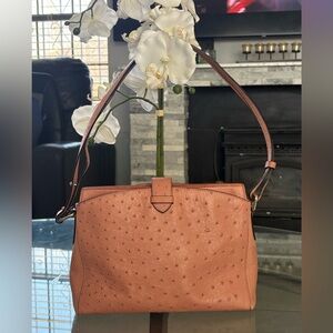 Chic Tan Shoulder Bag